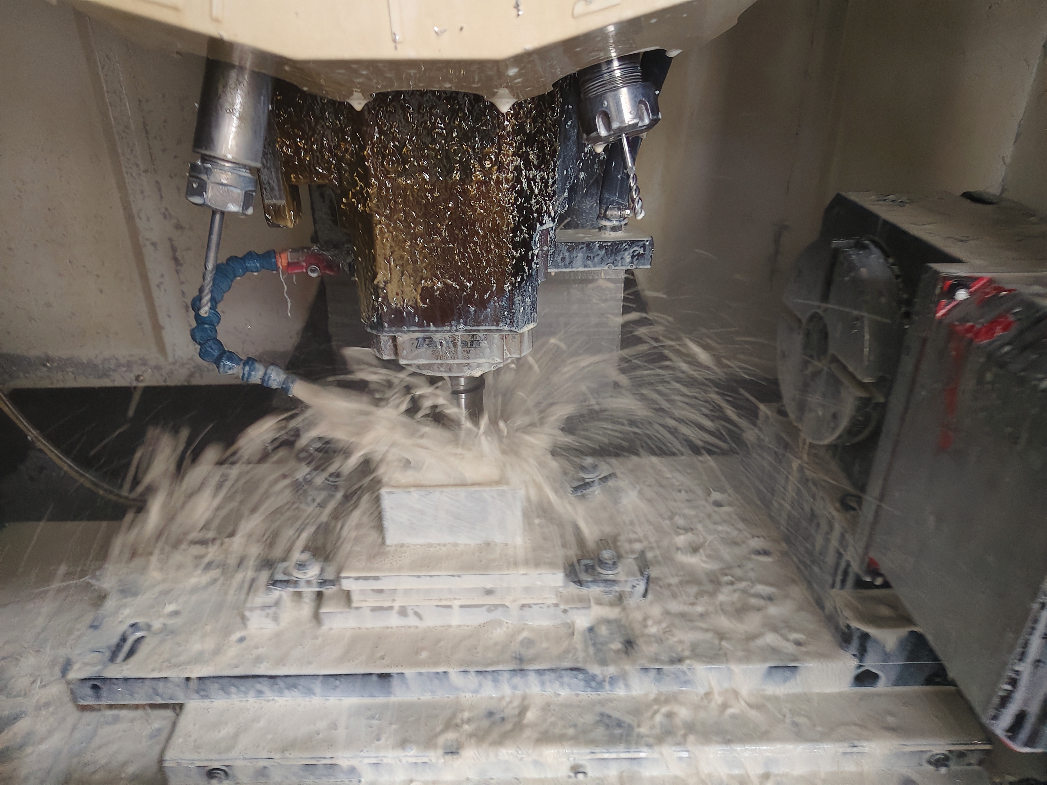 máquina cnc